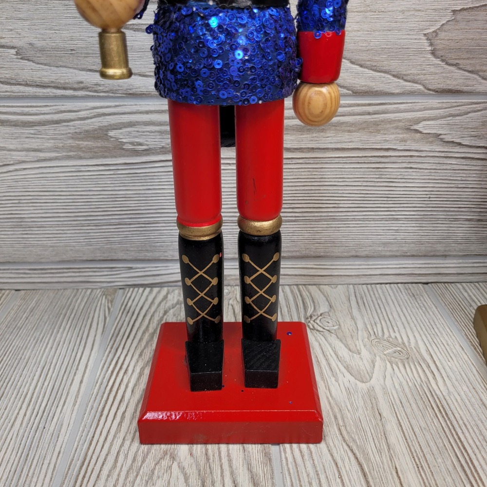 3 Nutcracker Figurines Wood Christmas Decor King Soldier Drummer - Picture 8 of 15